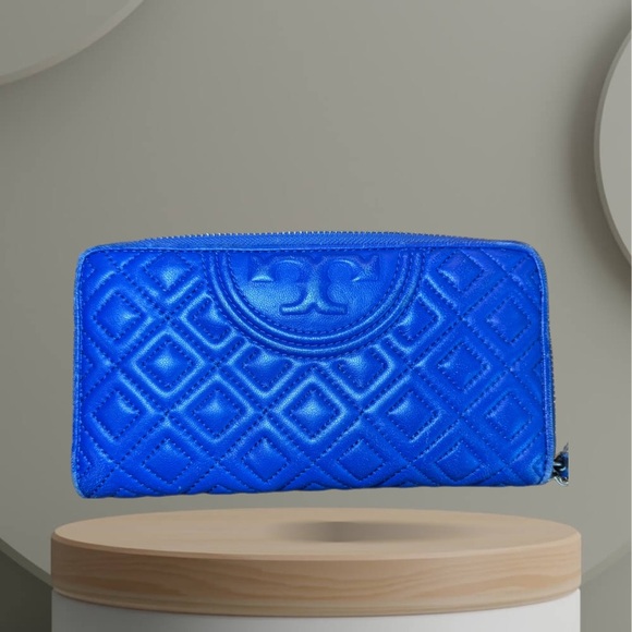 Tory Burch Handbags - Tory Burch Fleming Soft Zip Continental Wallet in Blue